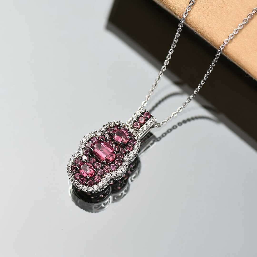 Trilogy Pendant Collection