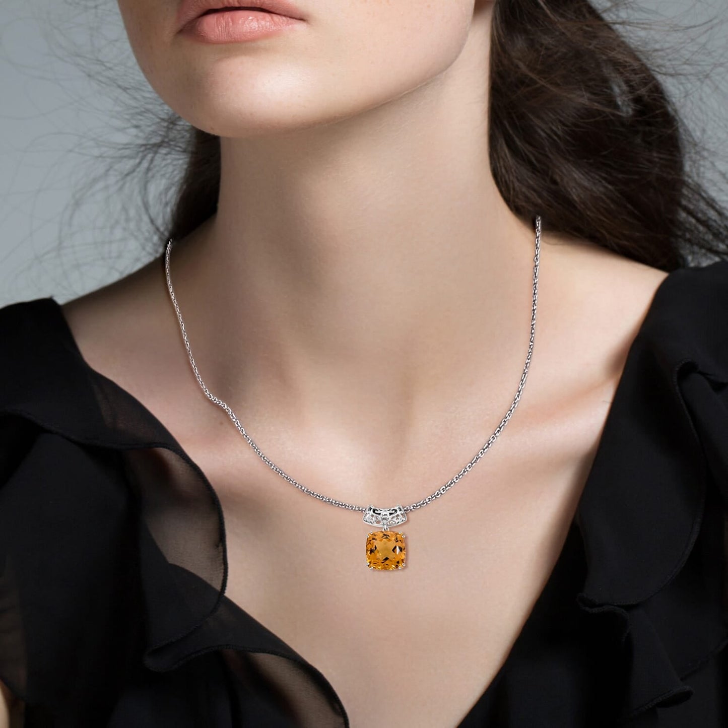 Radiant Citrine Necklace – The Essence of Abundance and Warmth