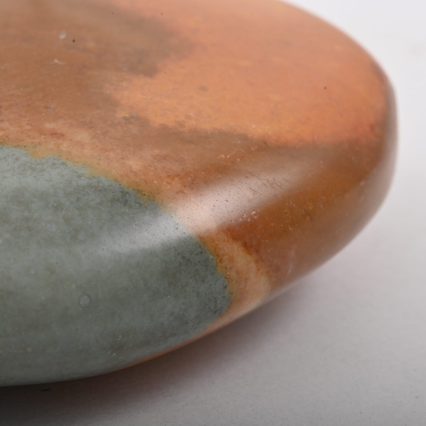Jasper Palm Stone – Grounding Energy for Inner Calm