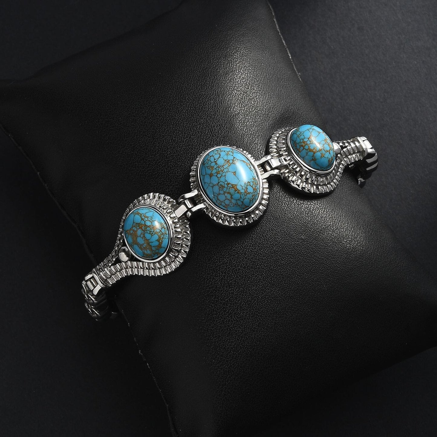Crystal Toggle Clasp Bracelet – For Bold Energy & Inner Strength