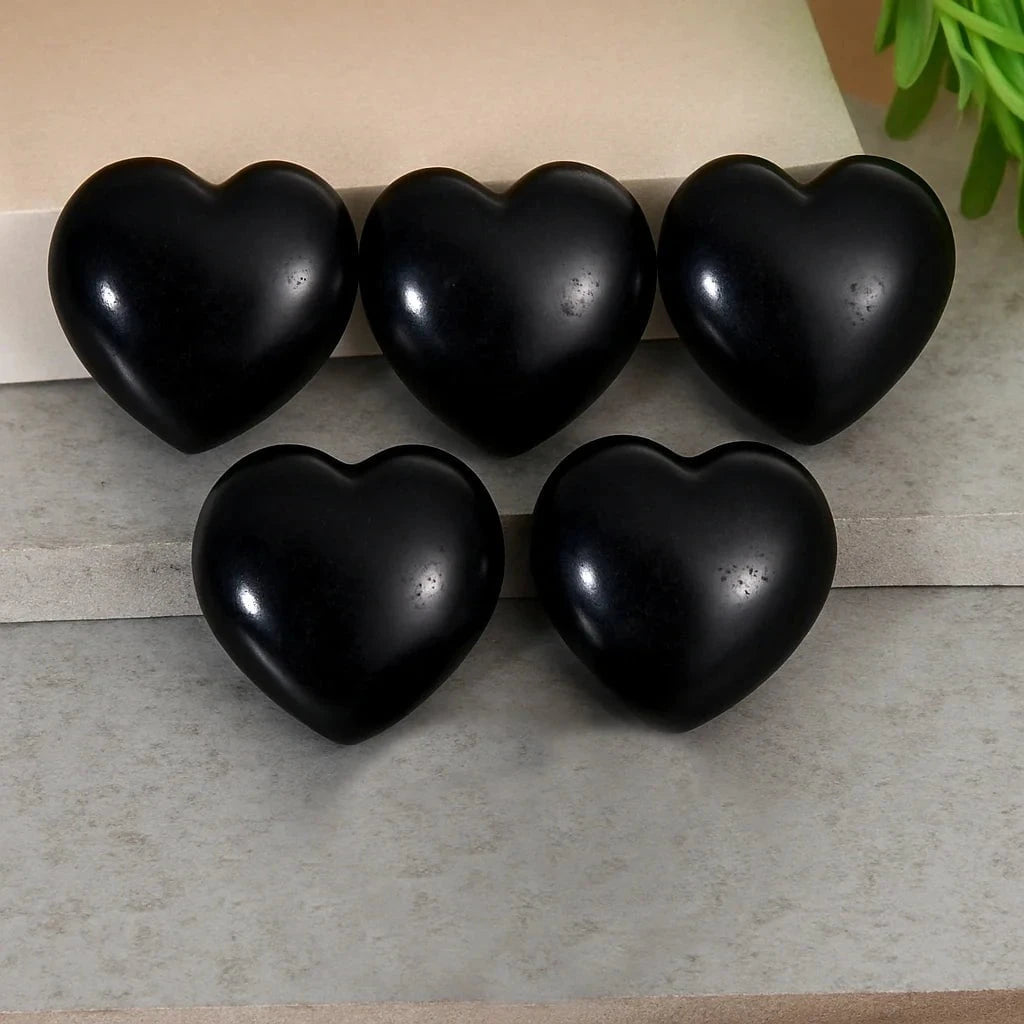 Black Tourmaline Heart – Block Out Bad Vibes