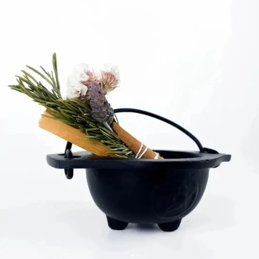Cast Iron Cauldron – Where Rituals Spark to Life