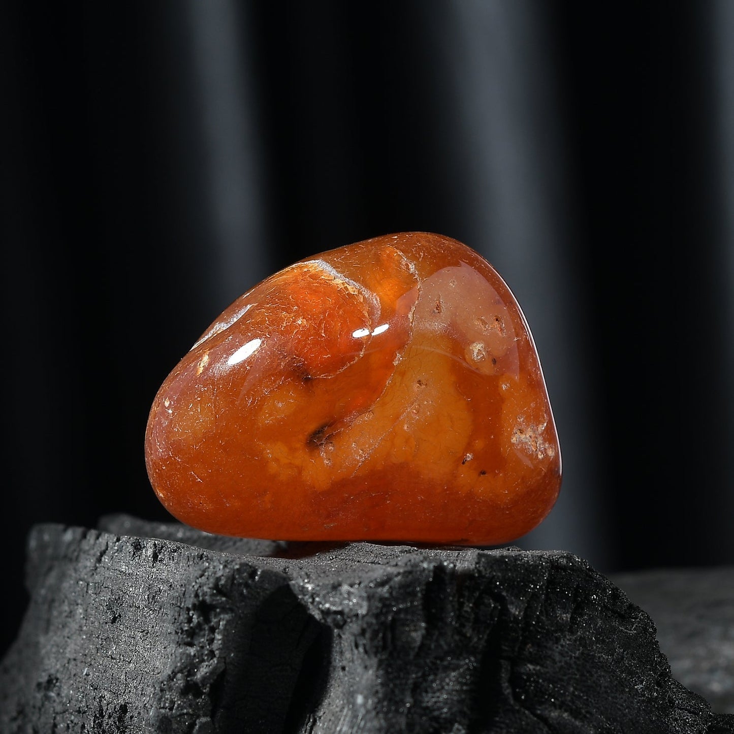 Carnelian Tumble – Your Spark Plug for Creativity