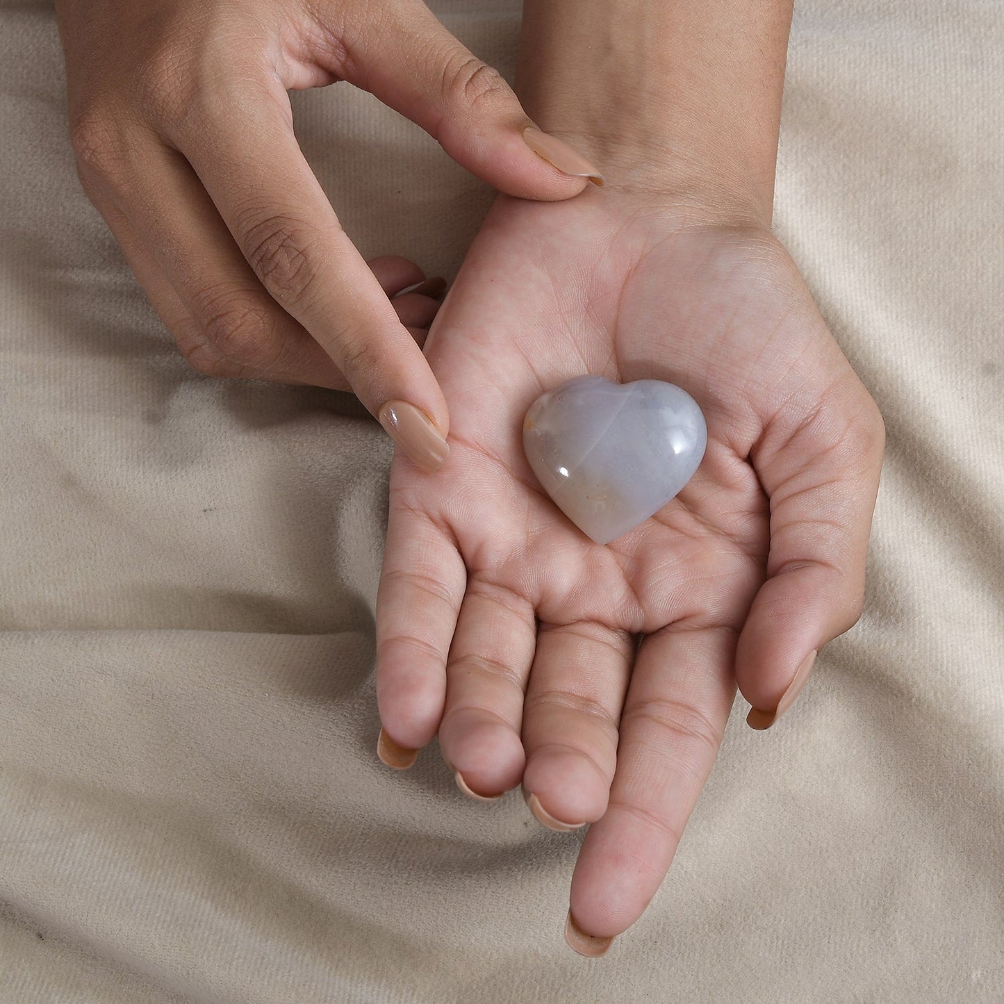 Polished Agate Heart: Protective Crystal Companion