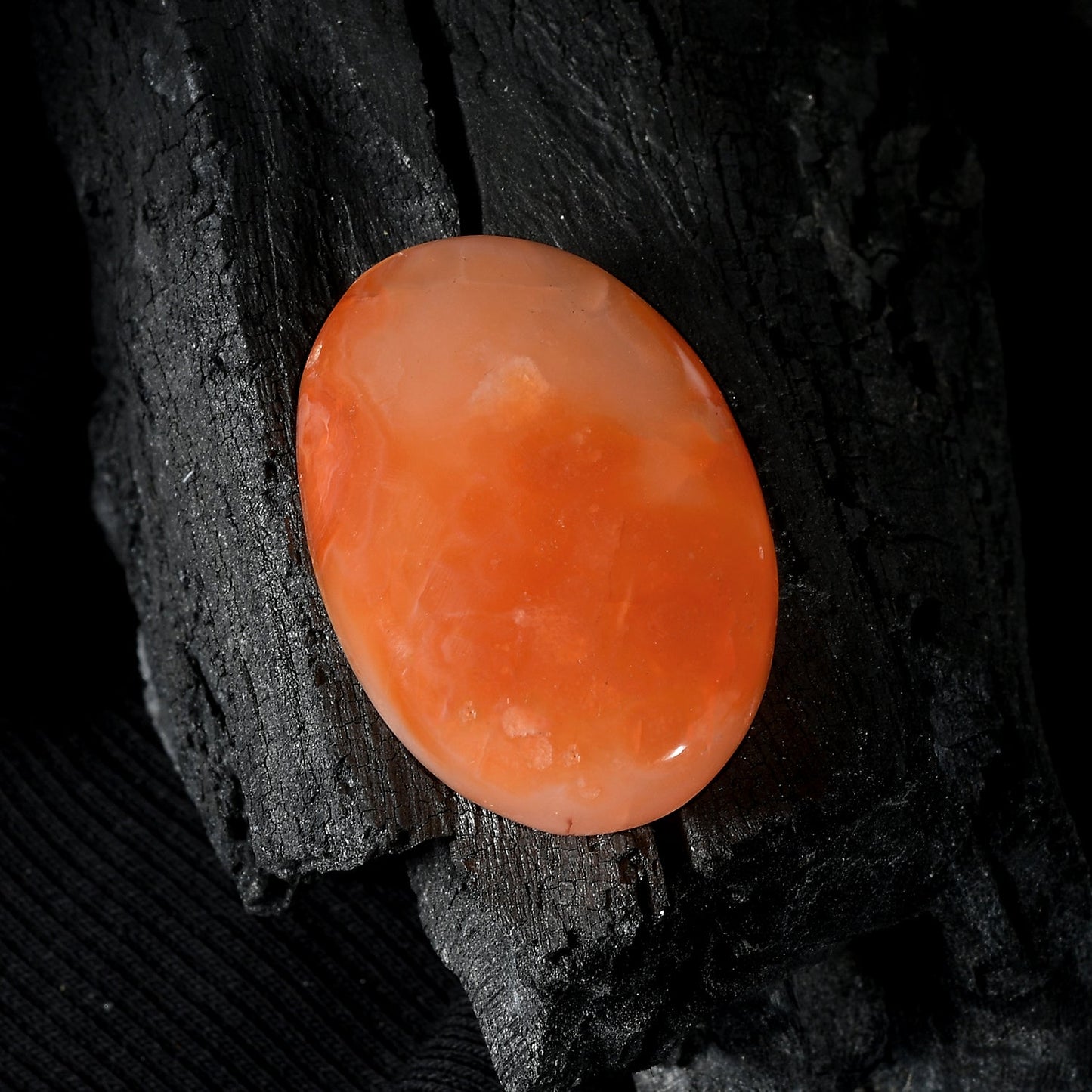 Carnelian Palm Stone - A Crystal for Confidence & Motivation