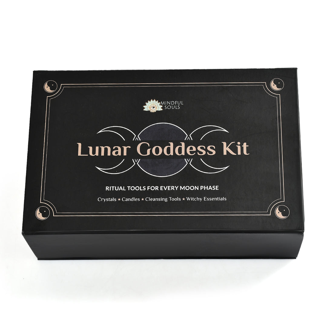 Lunar Goddess Kit + FREE Digital Lunar Guide For 2026