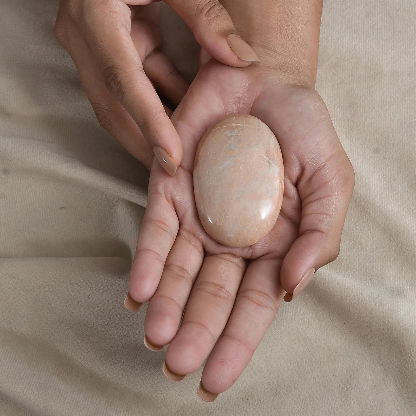 Peach Moonstone Palm Stone – For Inner Kindness & Quiet Confidence