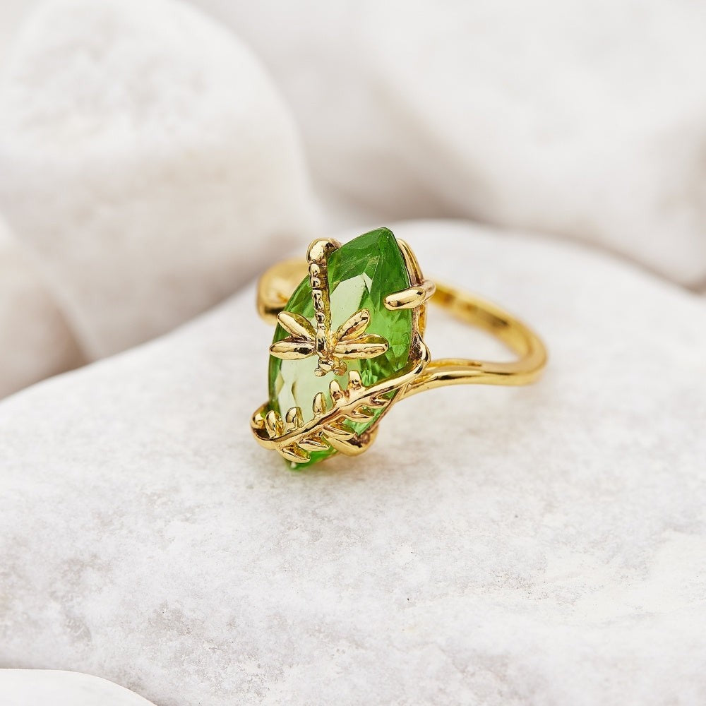 Dragonfly Gemstone Ring – For the Main Character in a Fairytale