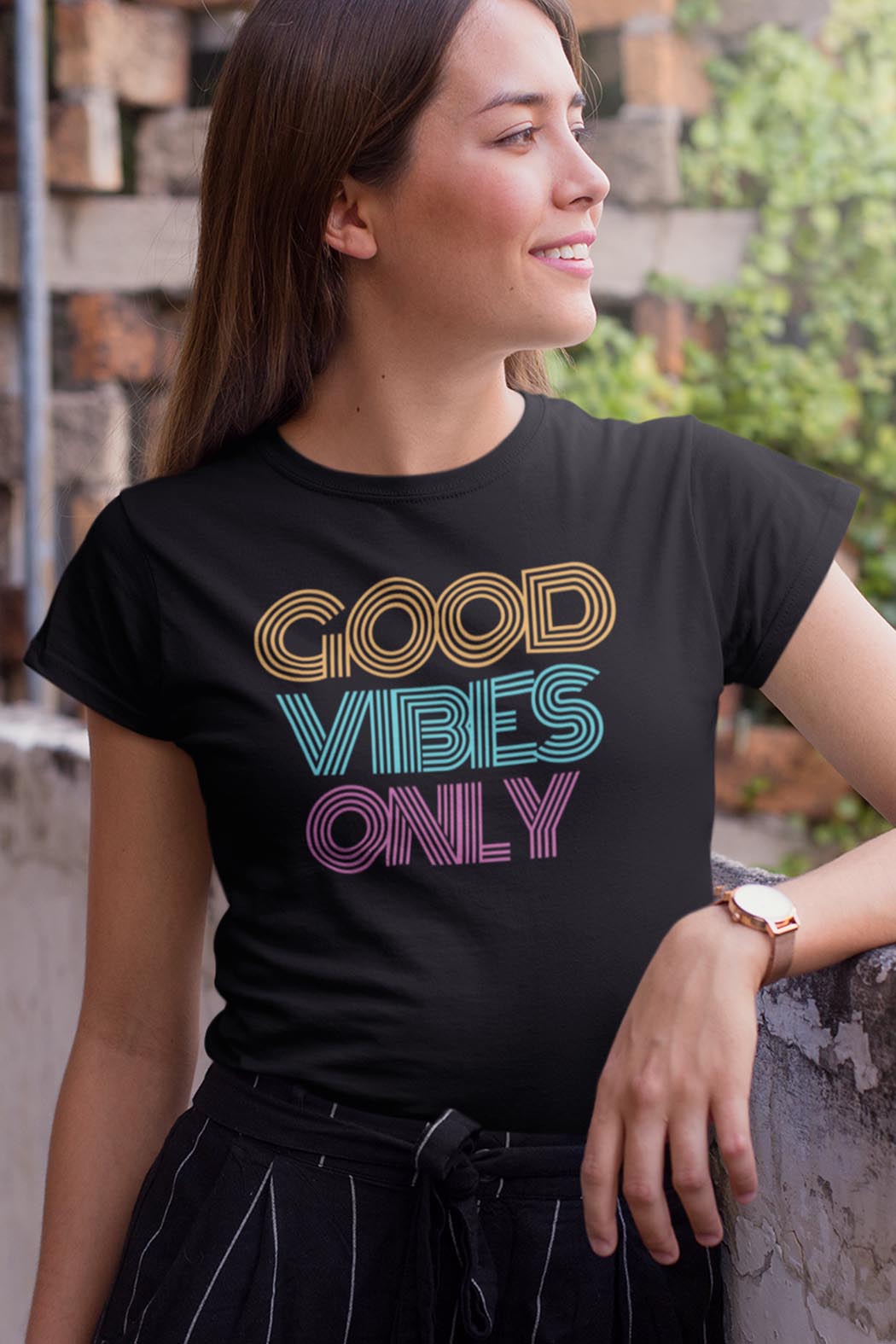 "Good Vibes" T-Shirt