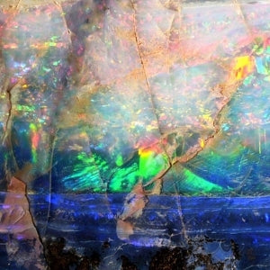 October Birthstone Guide: Meet Your Gemstones & Know Their Properties