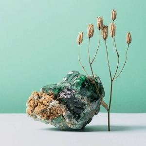 Green Crystals: Meaning, Names & Healing Properties