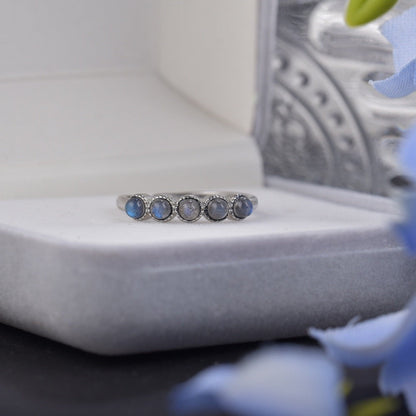 Exquisite Labradorite Beads Ring