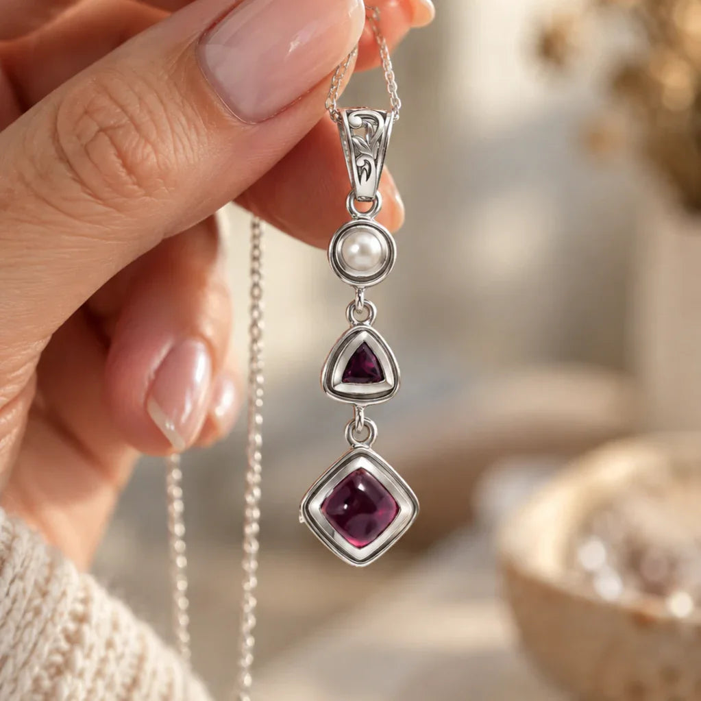Ruby Pearl Pendant – Vintage Red Gemstone Crystal Jewelry