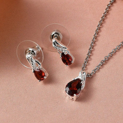 Mozambique Garnet Earrings & Pendant Necklace Set — Passion, Harmony & Everyday Elegance