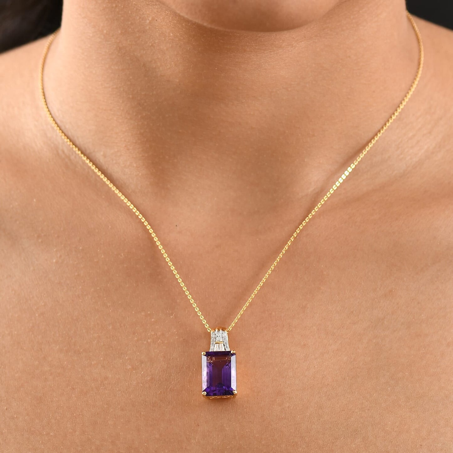 Lusaka Amethyst & Moissanite Pendant – A Majestic Touch of Luxury (AAA Grade)