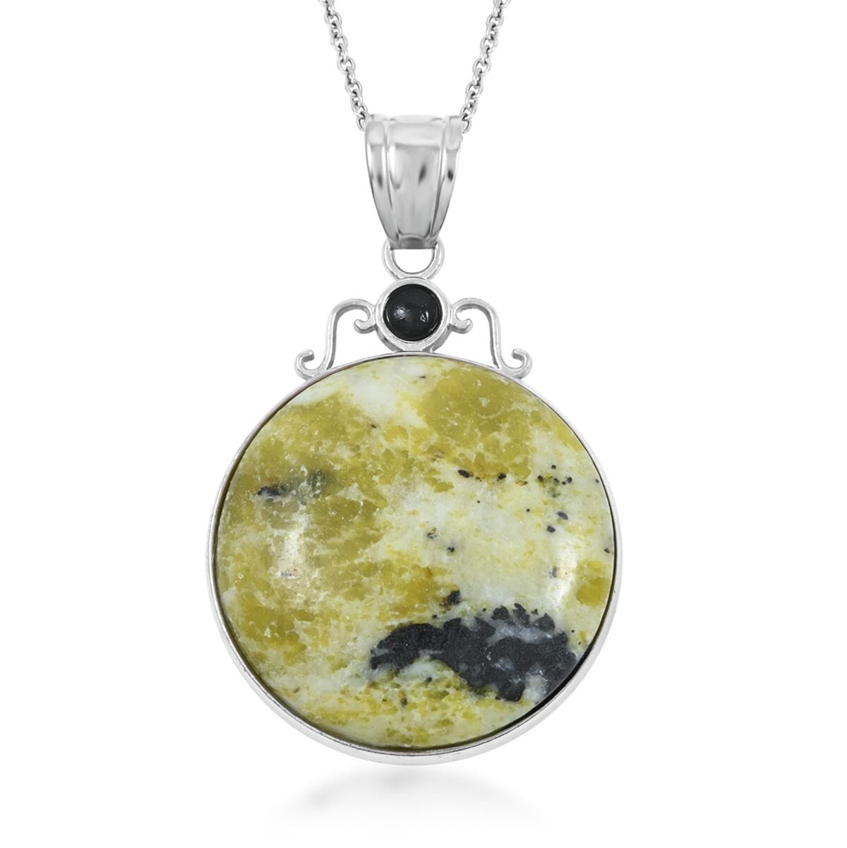Coyote Moon Crystal Necklace – For Lunar Energy & Bold Intuition