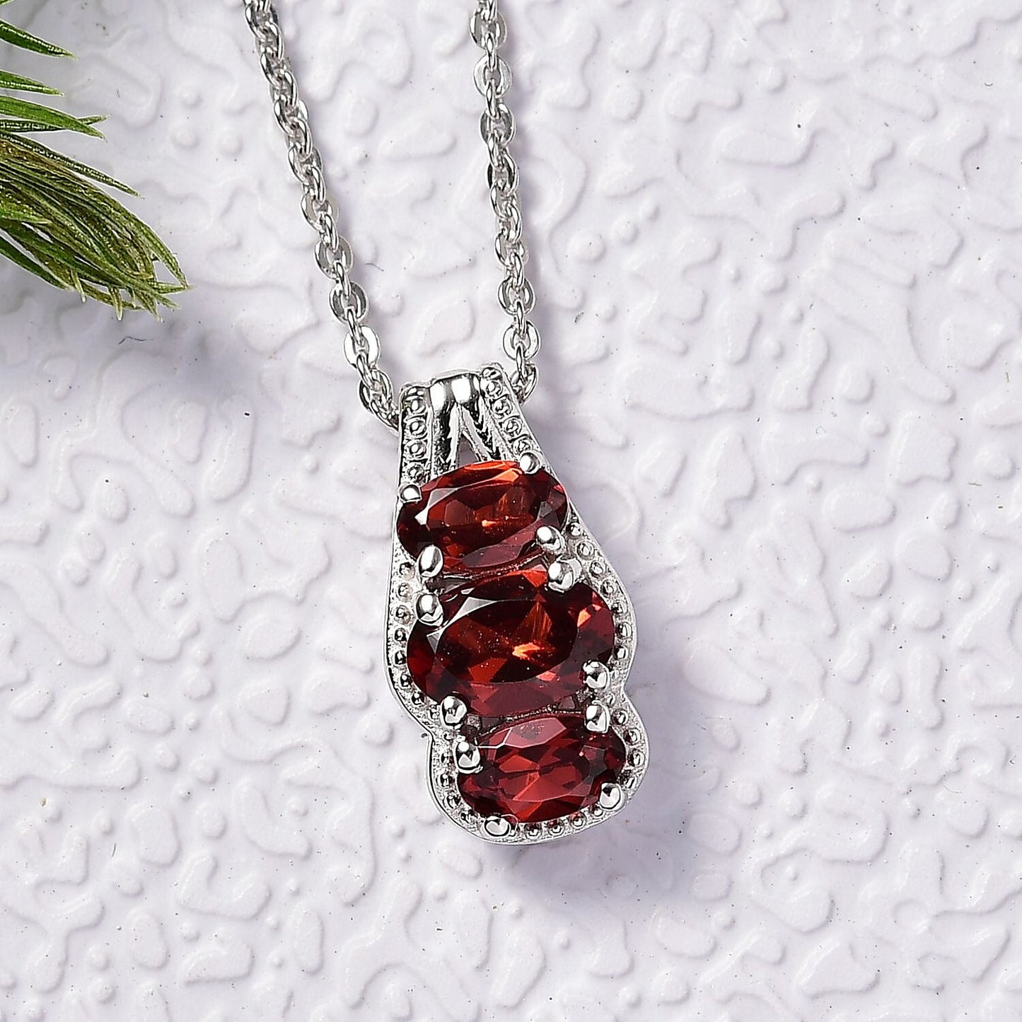 Mozambique Garnet Pendant Necklace – Radiate Elegance in Rhodium-Plated Silver