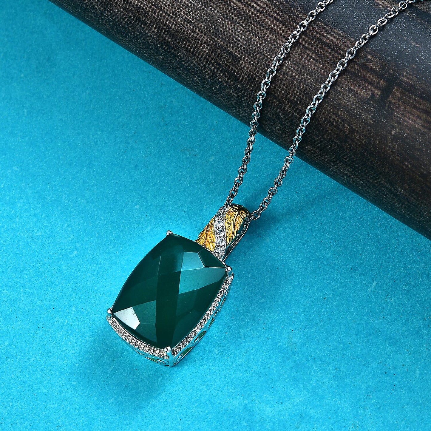 Amethyst, Black Spinel and Verde Onyx Pendant Necklace – Gold Plated and Platinum Bonded