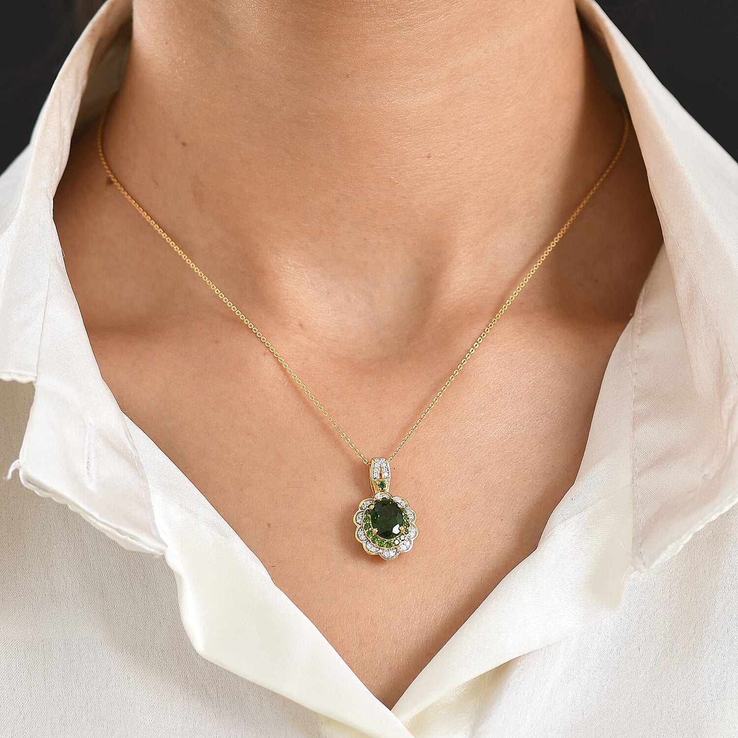 Gemstone Flower Pendant Necklace – Love, Growth and Positive Energy