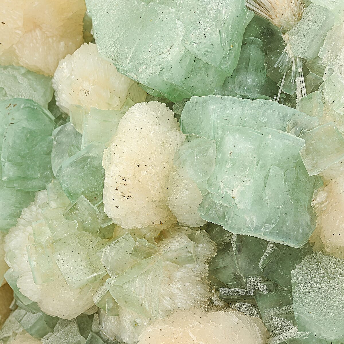 Green Agate Crystal – Balance, Growth & Calming Energy