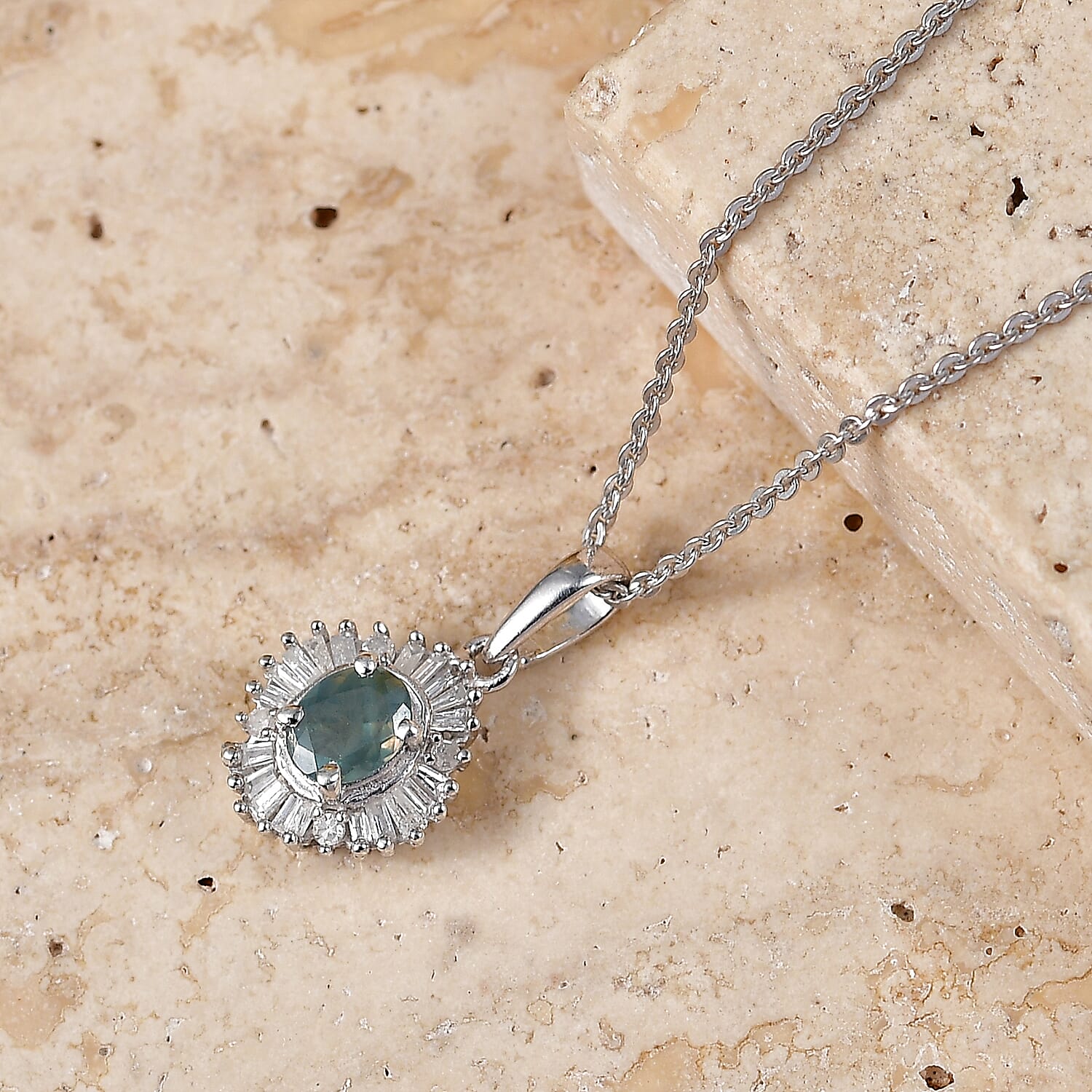 Alexandrite and Diamond Pendant Necklace – Transformation, Clarity and Balance
