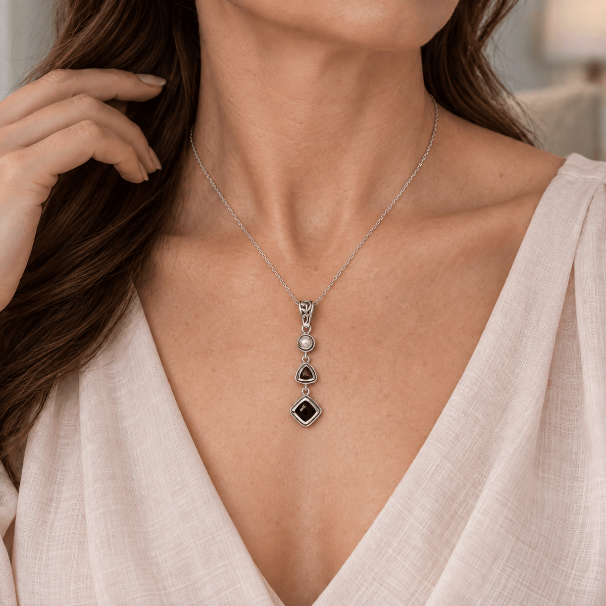 Black Obsidian Pendant – Pearl Crystal Teardrop Jewelry