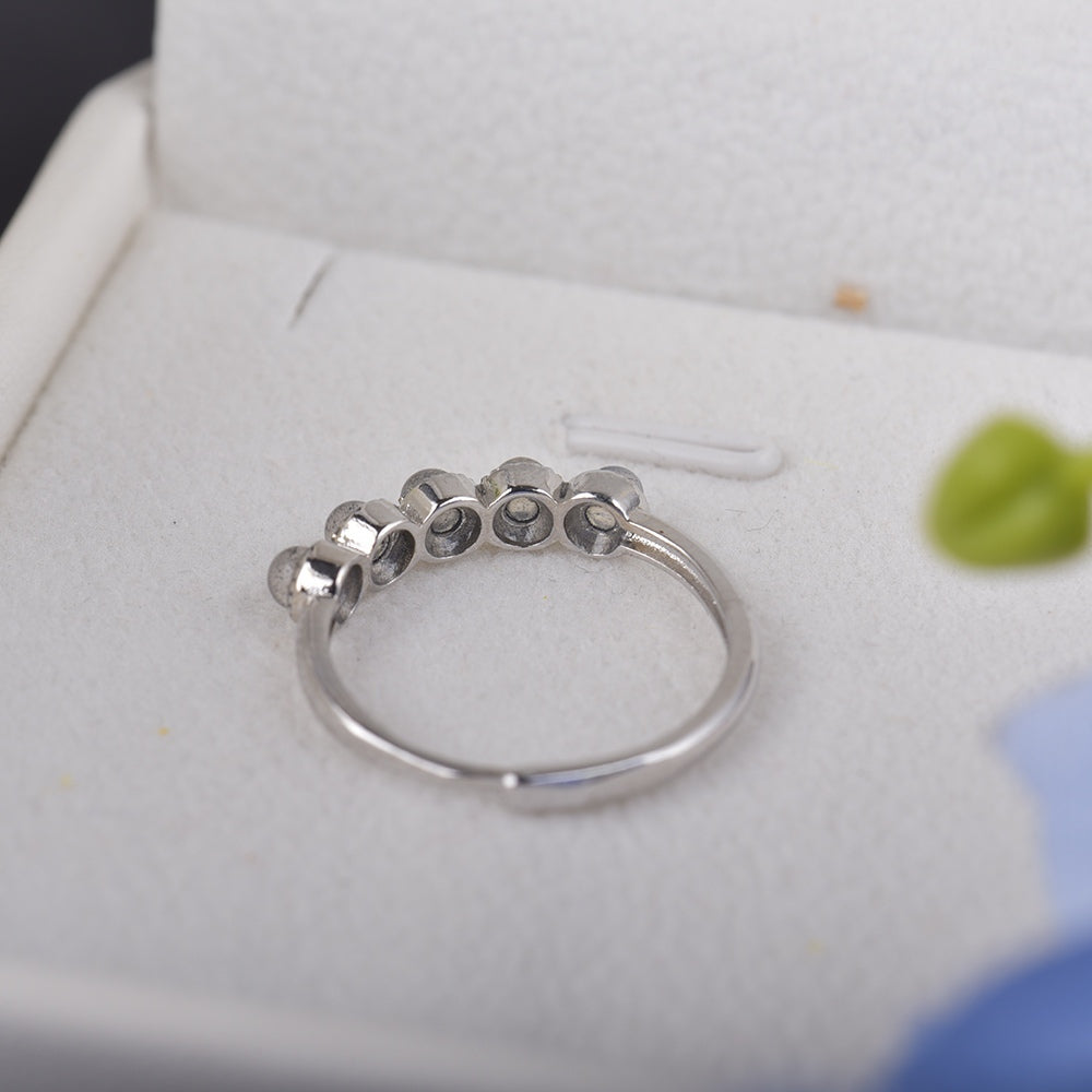 Exquisite Labradorite Beads Ring