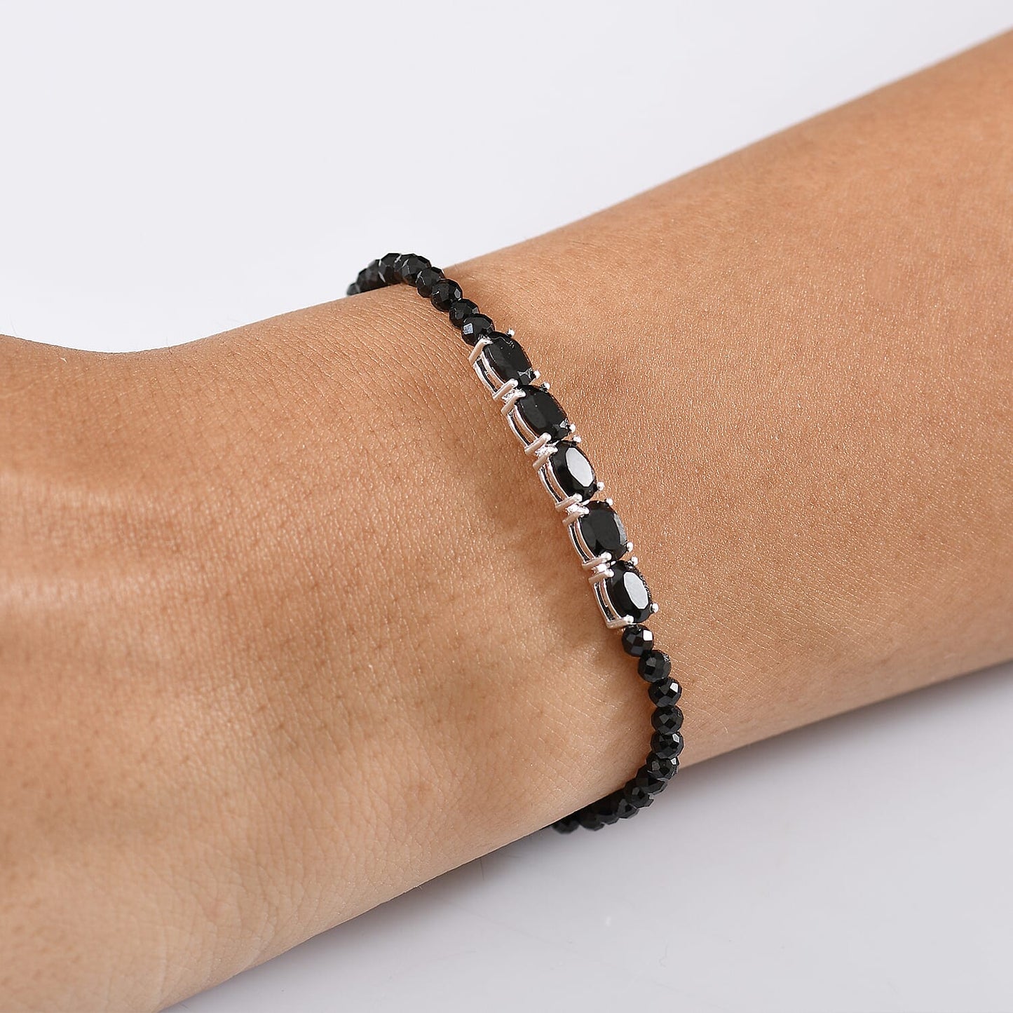 D'Joy Gemstone Beaded Bracelet in Silver
