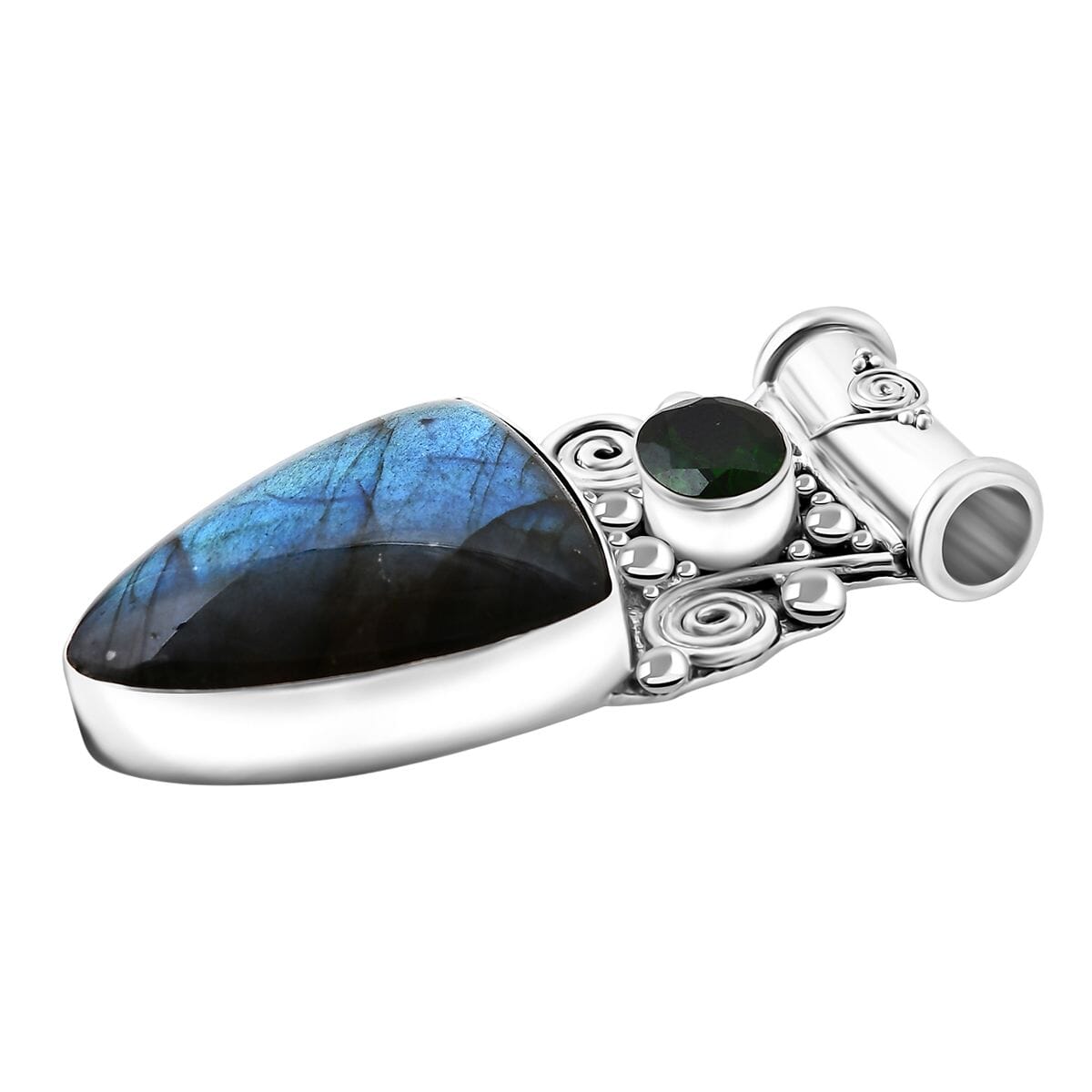 Labradorite & Diopside Pendant – For Inner Strength & Resilience