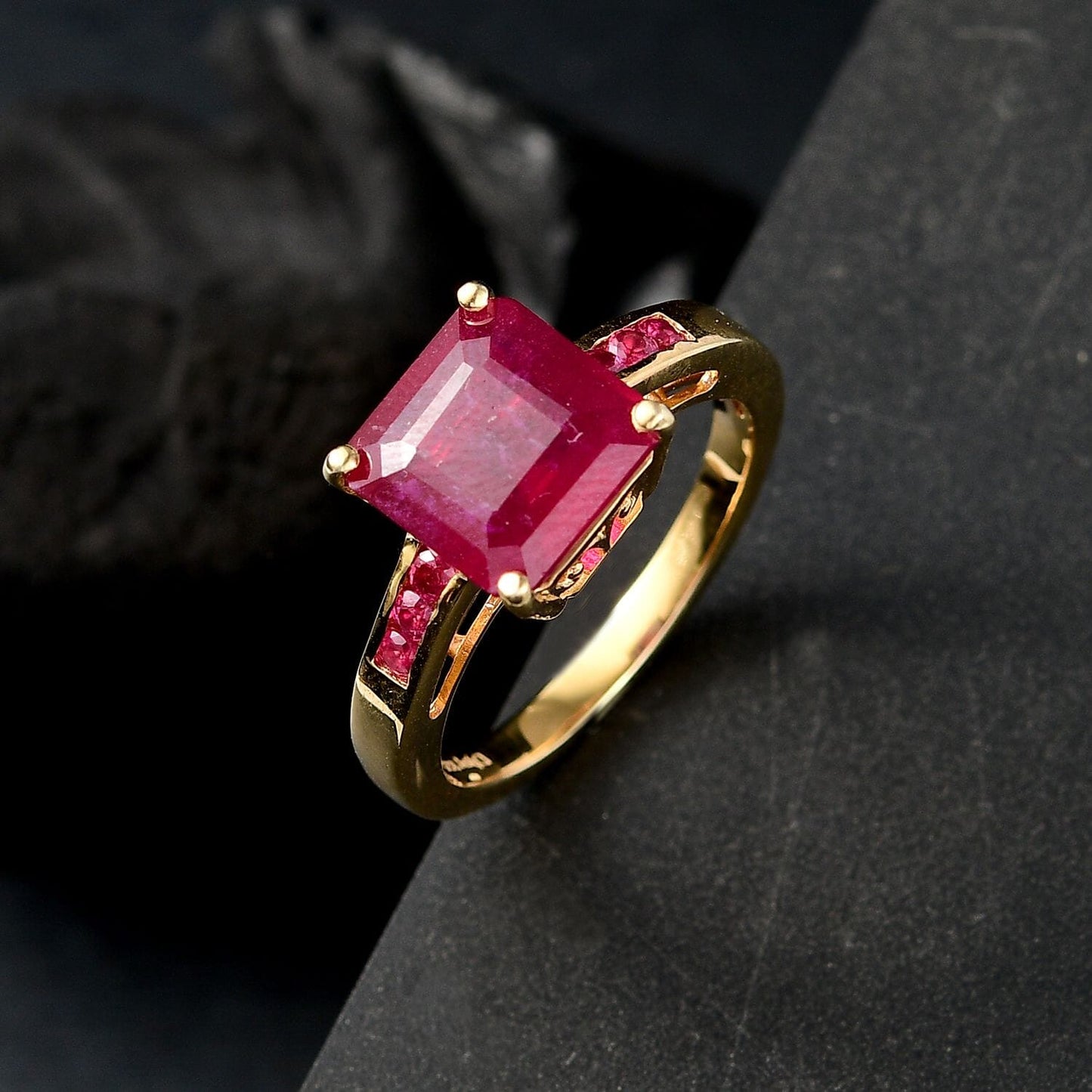 Niassa Ruby Ring in Art Deco - Confidence & Courage Combined