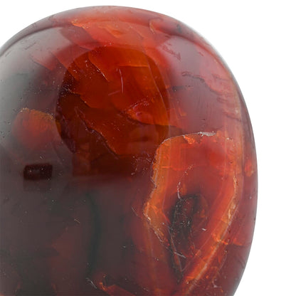 Carnelian Free Form – A Powerful Symbol of Passion and Vitality
