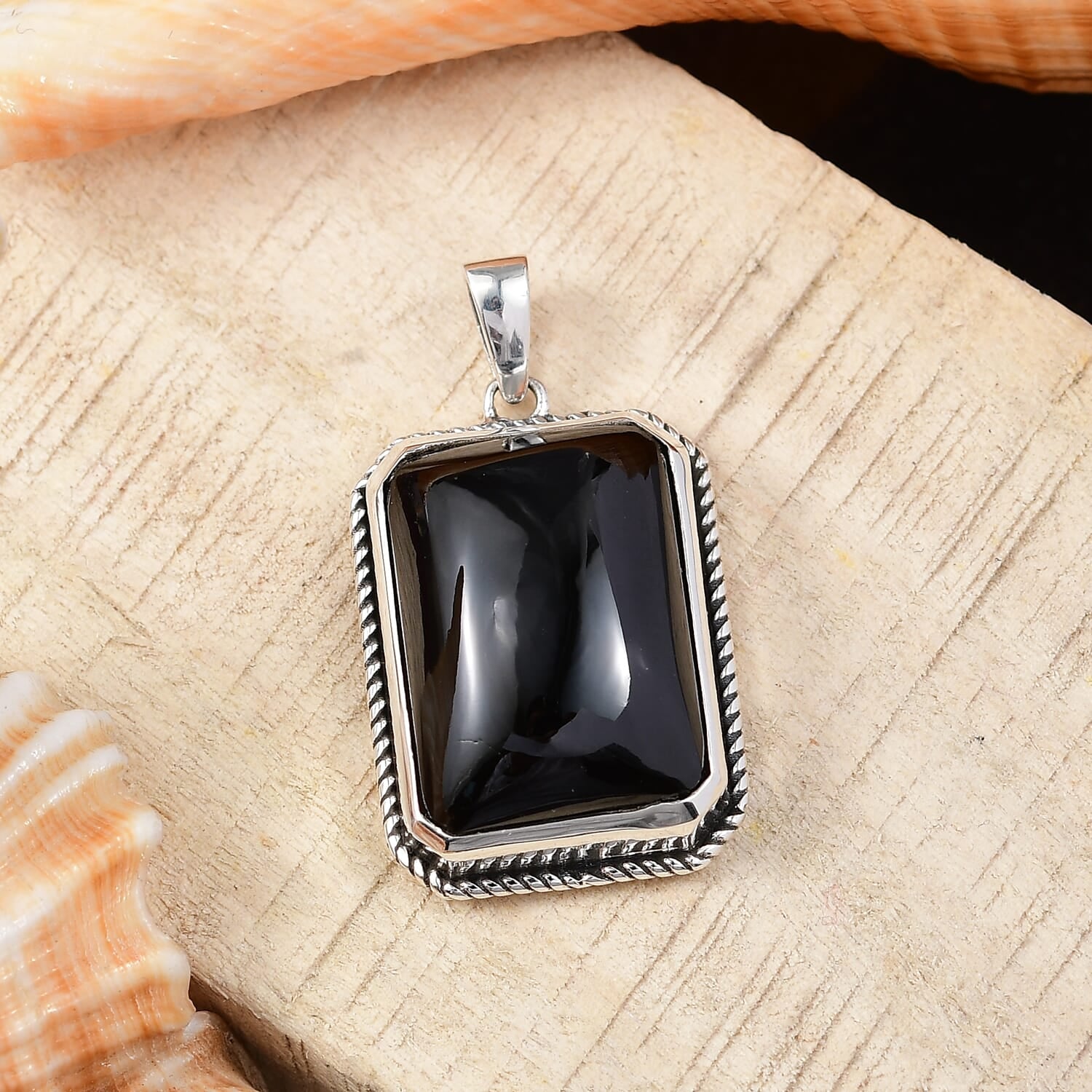 Artisan Crafted Gemstone Pendant – To Get Through Big Life Changes