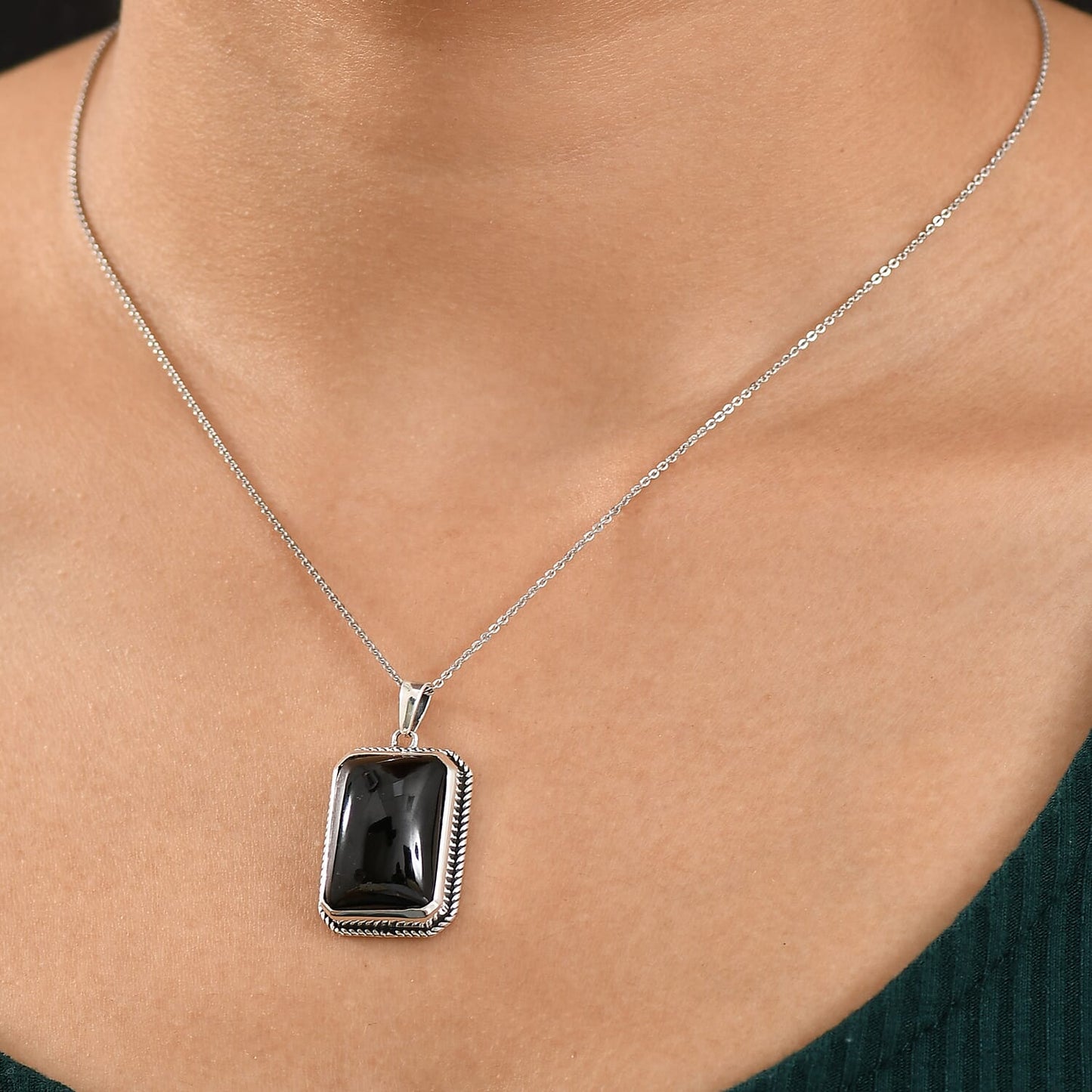 Artisan Crafted Gemstone Pendant – To Get Through Big Life Changes