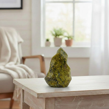 Green Opal Flame – Nature-Inspired Elegance and Calm Energy