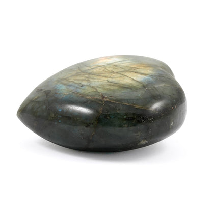 Labradorite Heart Shape – Luminous Beauty and Grounding Energy