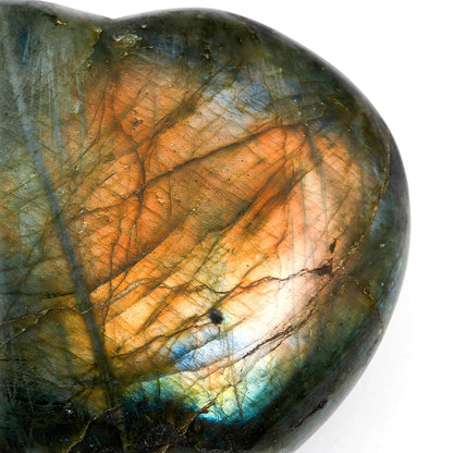 Labradorite Heart Shape – Luminous Beauty and Grounding Energy