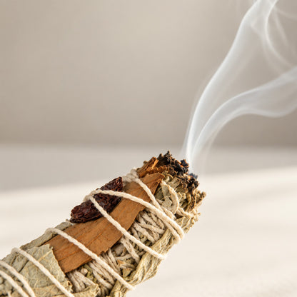 Botanical Smudge Stick – Sage Herb Bundle for Space Cleansing