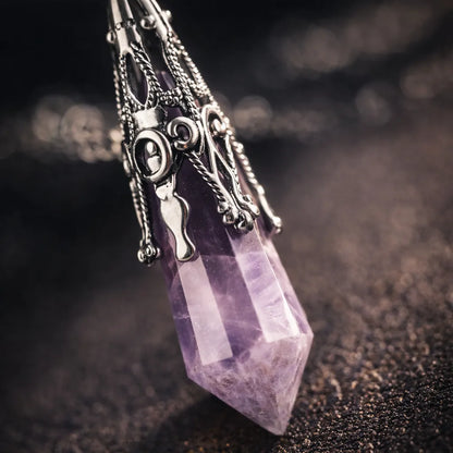 Silver-Plated Copper Retro Pattern Pendant — Timeless Elegance with Healing Energy