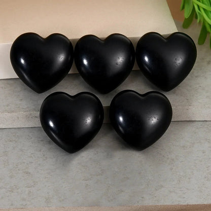 Black Tourmaline Heart – Block Out Bad Vibes