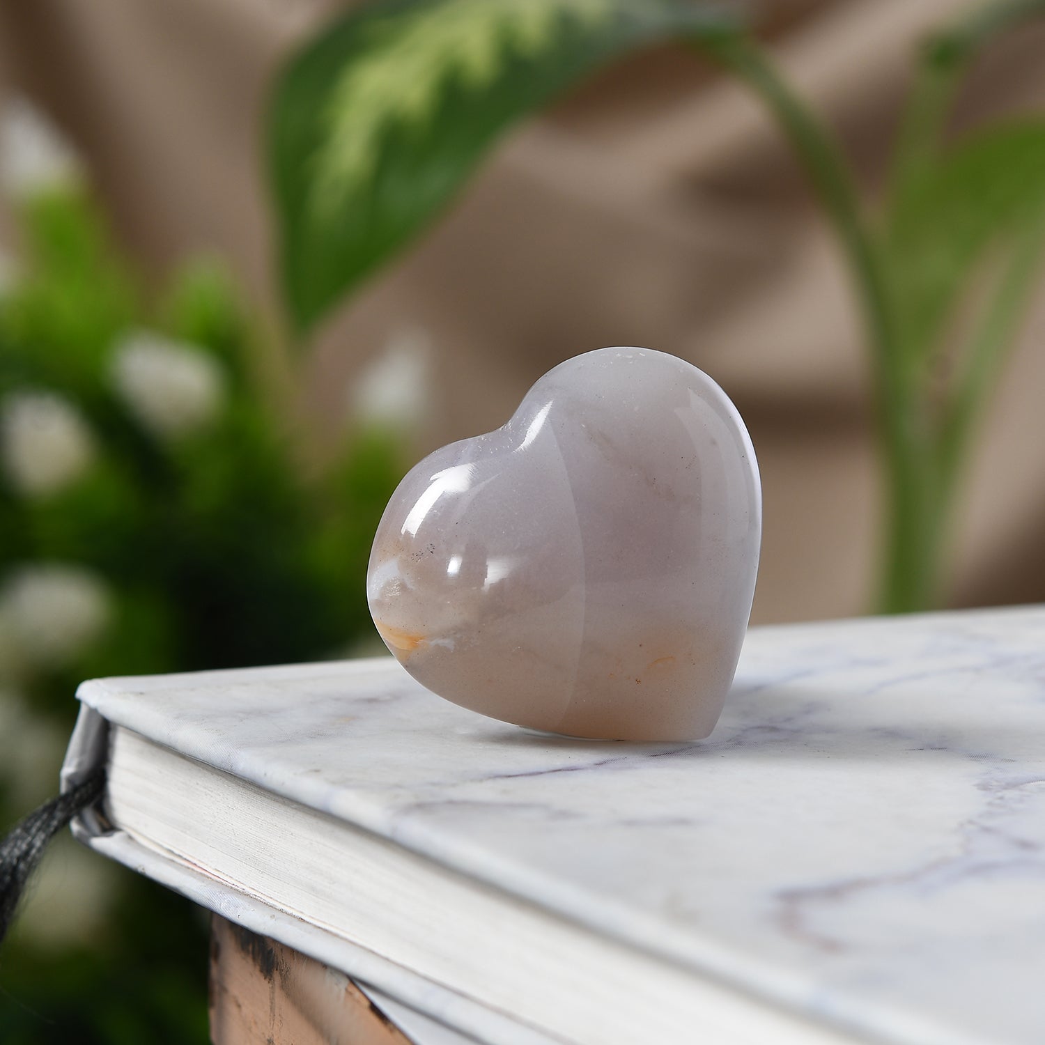 Polished Agate Heart: Protective Crystal Companion