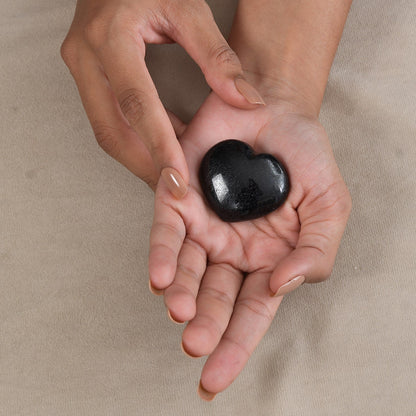Black Tourmaline Heart – Block Out Bad Vibes