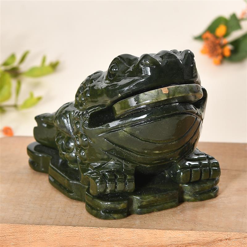Hand Carved Feng Shui Wealth Money Toad Frog Serpentine