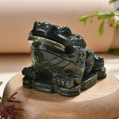 Hand Carved Feng Shui Wealth Money Toad Frog Serpentine