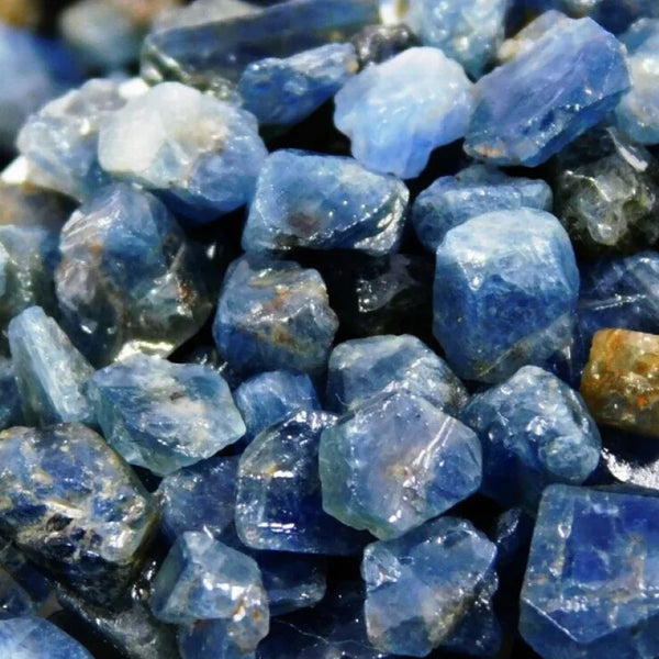 Blue Sapphire crystal