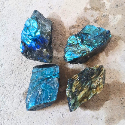 Natural Raw Labradorite Stones