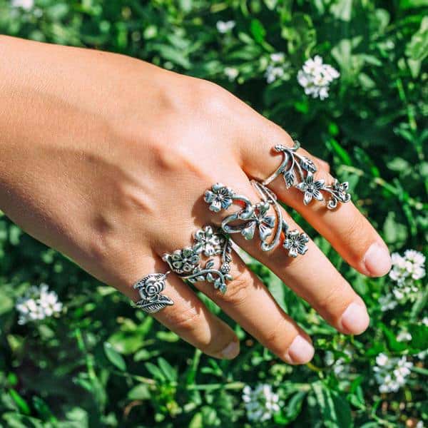 Sacred Blooming Flowers Ring Set