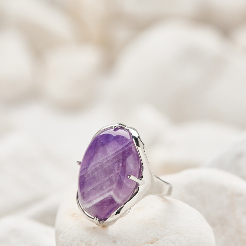 The Center of the Universe Amethyst Ring – Azura New York