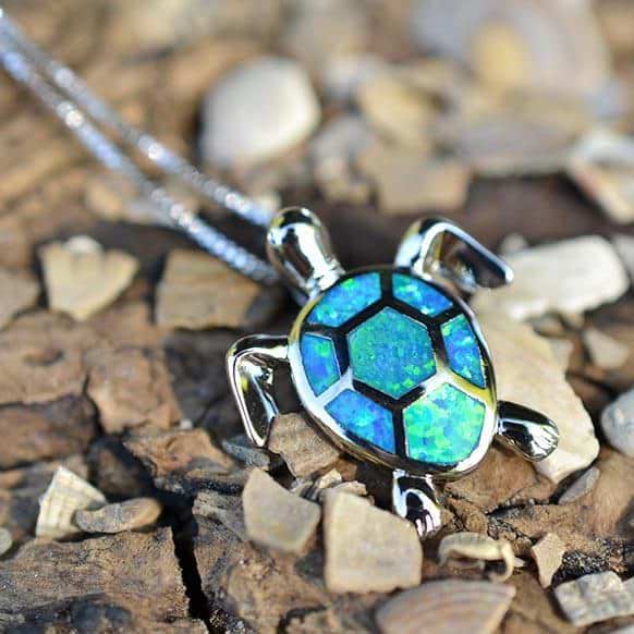 Eco Turtle Necklace in Gold with Ocean Plastic - Oceanness