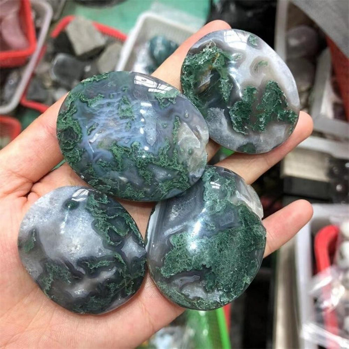 Natural Green Moss Agate Palm Stone