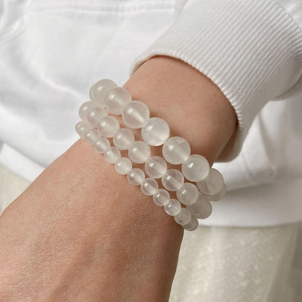 Selenite Bracelet Holder - Crystal Auras